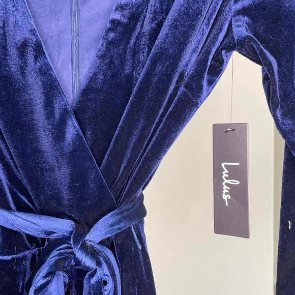 Romantic Moves Navy Blue Velvet Long Sleeve Romper - Picture 3 of 4